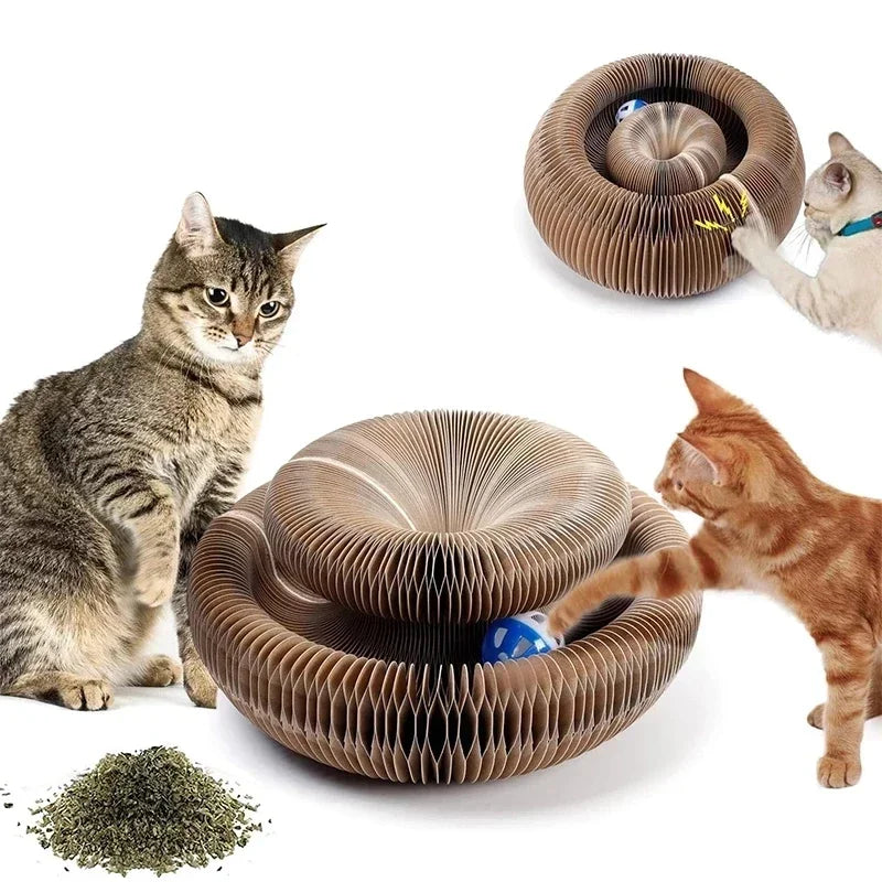 Griffoir design en carton ondulé pour chat